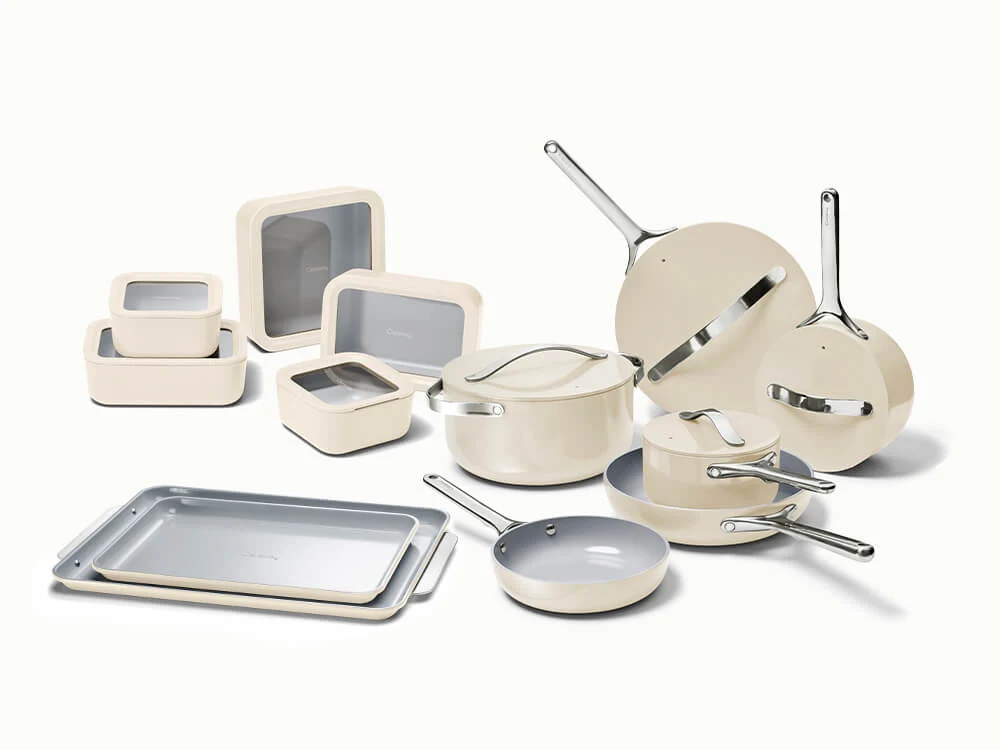 Family Time Bundle: 32-Piece Cookware and Storage Set